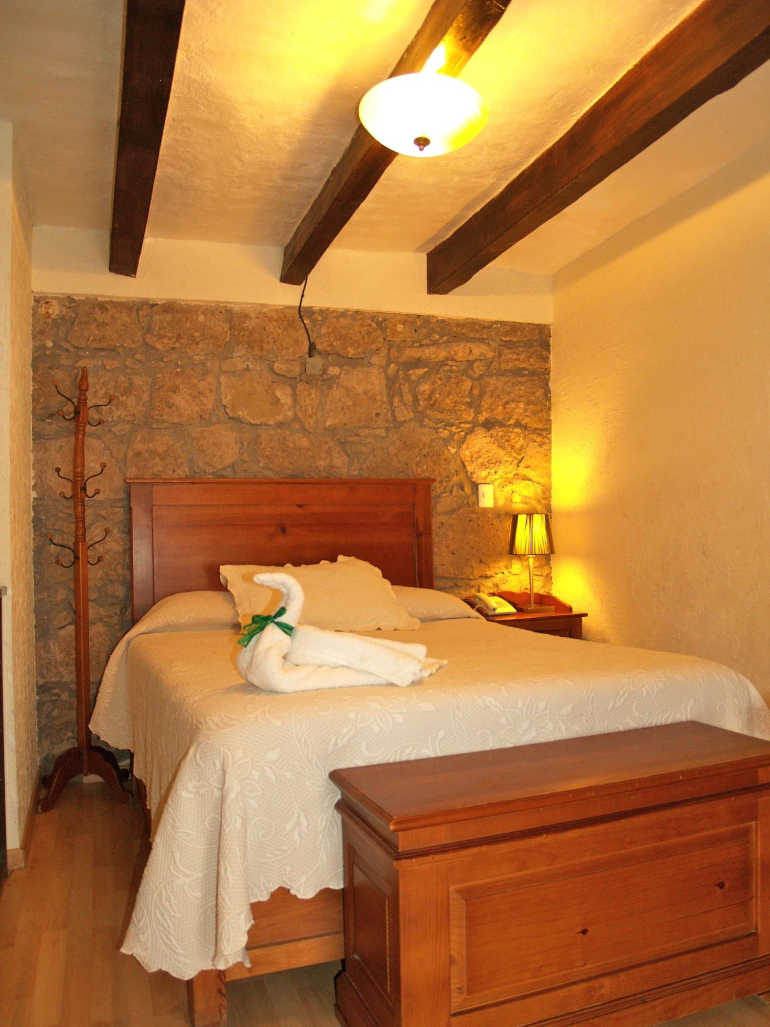 Hotel Refugio Agustino มอเรเลีย ภายนอก รูปภาพ