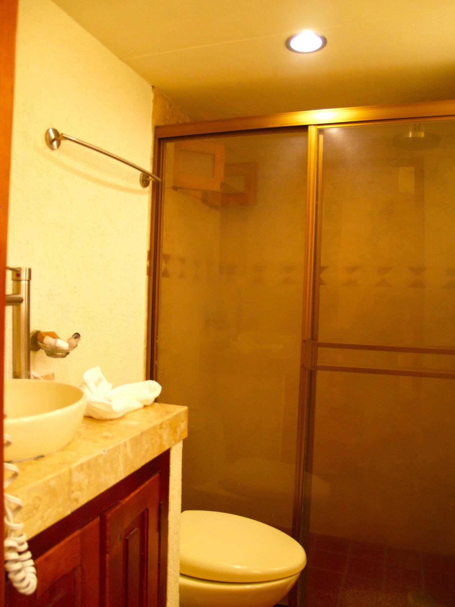 Hotel Refugio Agustino มอเรเลีย ภายนอก รูปภาพ