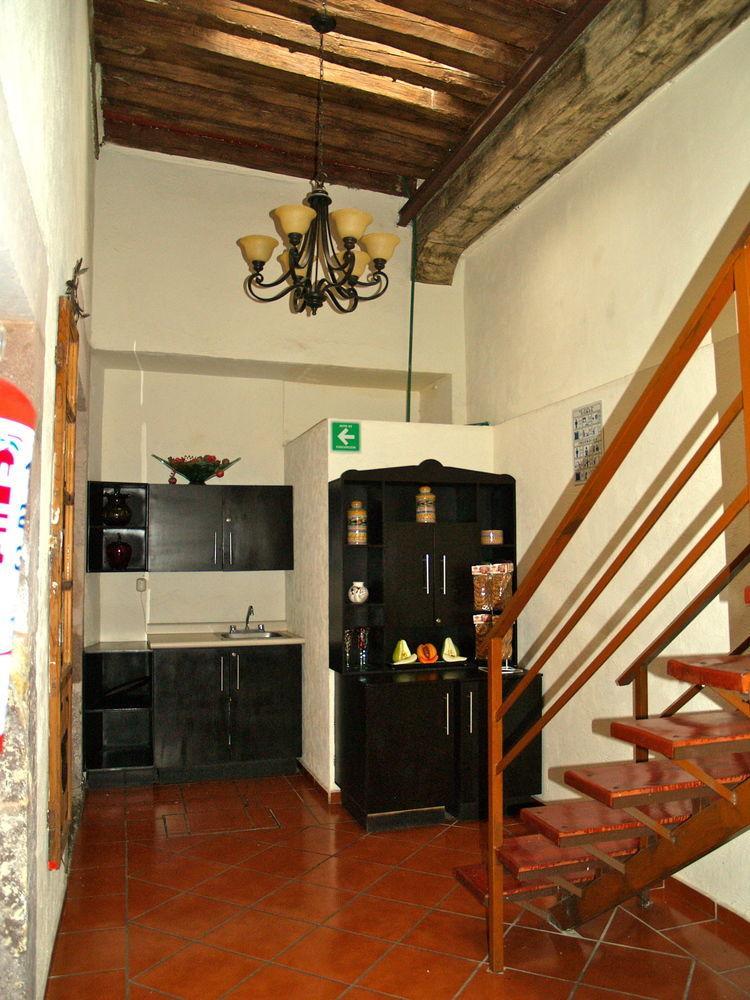 Hotel Refugio Agustino มอเรเลีย ภายนอก รูปภาพ
