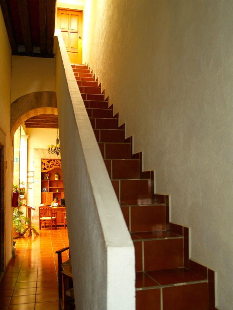 Hotel Refugio Agustino มอเรเลีย ภายนอก รูปภาพ