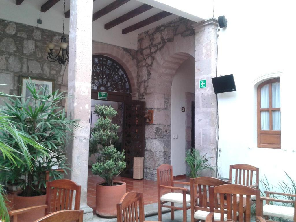 Hotel Refugio Agustino มอเรเลีย ภายนอก รูปภาพ