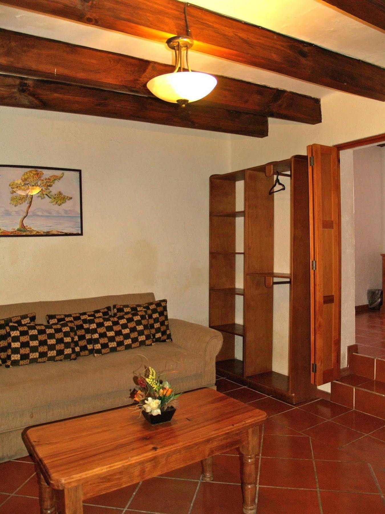 Hotel Refugio Agustino มอเรเลีย ภายนอก รูปภาพ